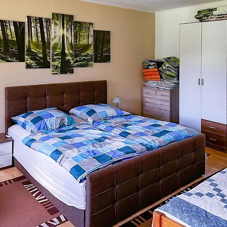 Ferienwohnung Lychen Лихен